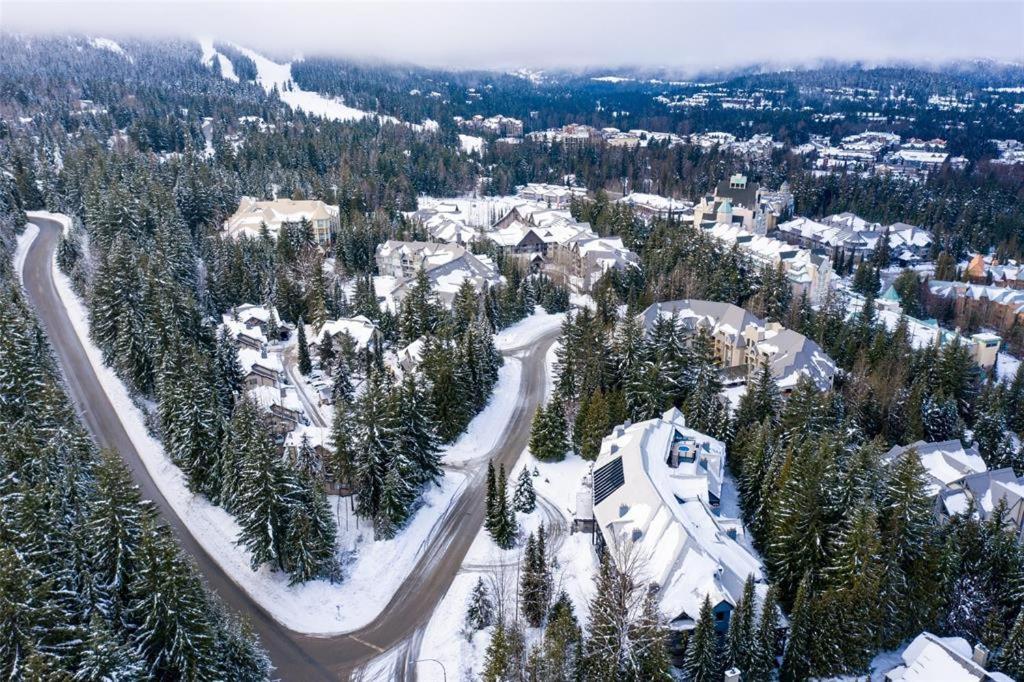 Marquise By Whistler Blackcomb Vacation Rentals ภายนอก รูปภาพ